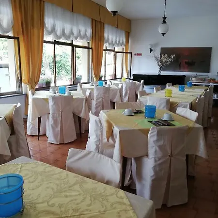 2000 Hotel Gravedona