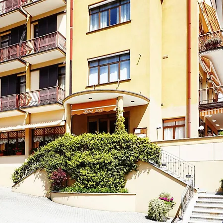 2000 Otel 3*