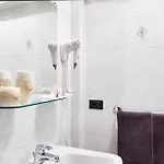 2000 Отель 3*